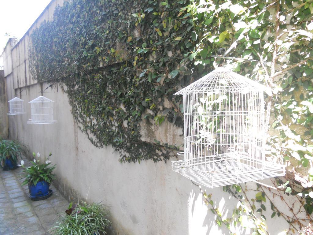 Hospedagem Three Little Birds كوريتيبا المظهر الخارجي الصورة